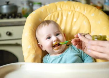 6 Ay Bebek Kahvaltısı Örnekleri: İlk Adımlar ve İpuçları