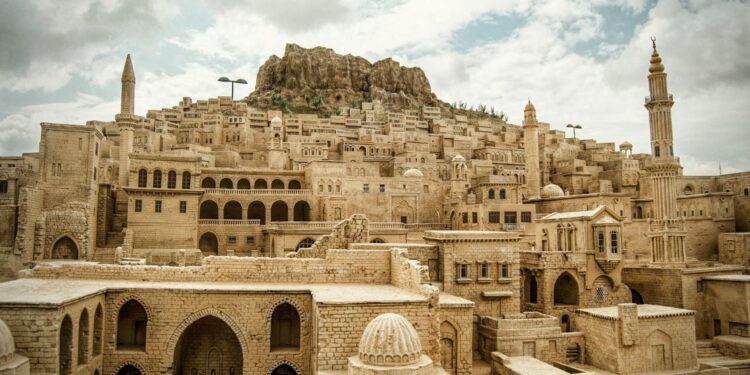 Mardin’de Dijital Dönüşüm: Dijital Turizm ve Tarih Sanal Gerçeklikte