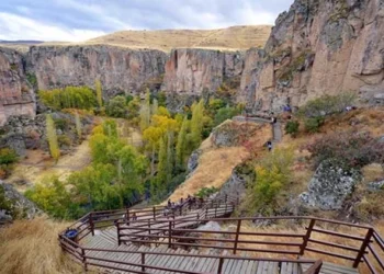 Ihlara Vadisi Kiliseleri: Aksaray’ın Kayalara Oyulmuş Sırrı