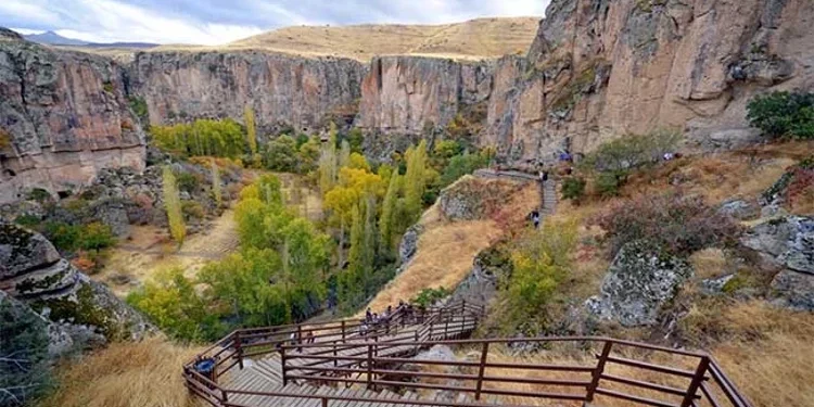 Ihlara Vadisi Kiliseleri: Aksaray’ın Kayalara Oyulmuş Sırrı