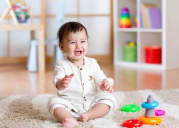 Bebeğim Oturmuyor Ne Zaman Oturur? Oturma Kilometre Taşı