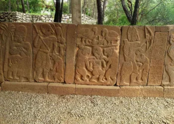 Karatepe Hiyeroglif Sırları: Osmaniye’nin Kayıp Kadim Uygarlığı