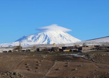⛰️ Jeolojik Uyarı: Ağrı Dağı Eteklerinde Ağrı Deprem Riski Büyüyor