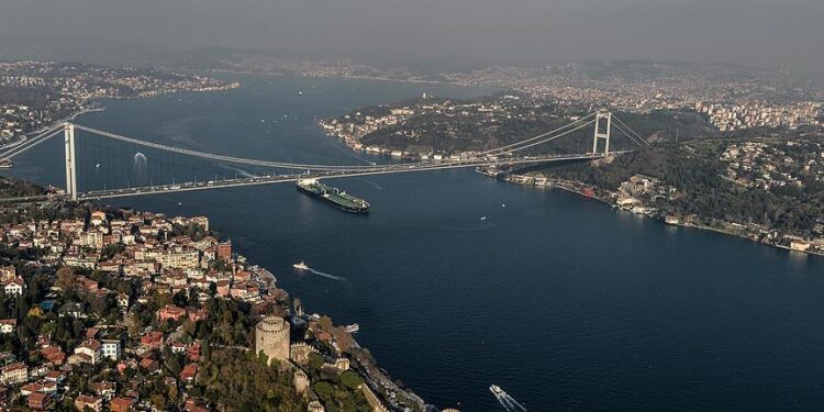 İstanbul’da Dijital Dönüşüm Hızlandı: Mega Şehir Akıllanıyor ve Küresel Liderliğe Oynuyor