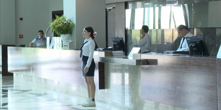 Antalya’da Dijital Dönüşüm: Akıllı Turizm ve Yapay Zekâ Destekli Oteller Dönemi